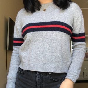 Brandy Melville sweater